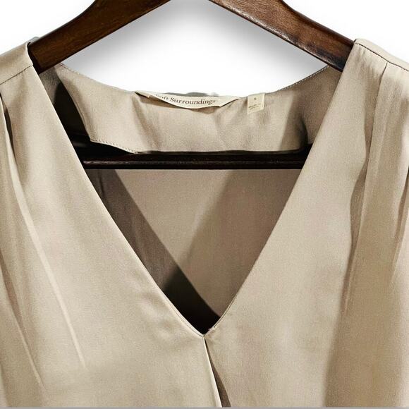 Soft Surroundings Minimalist Draped Sleeveless Beige Blouse Top Small - Picture 5 of 9